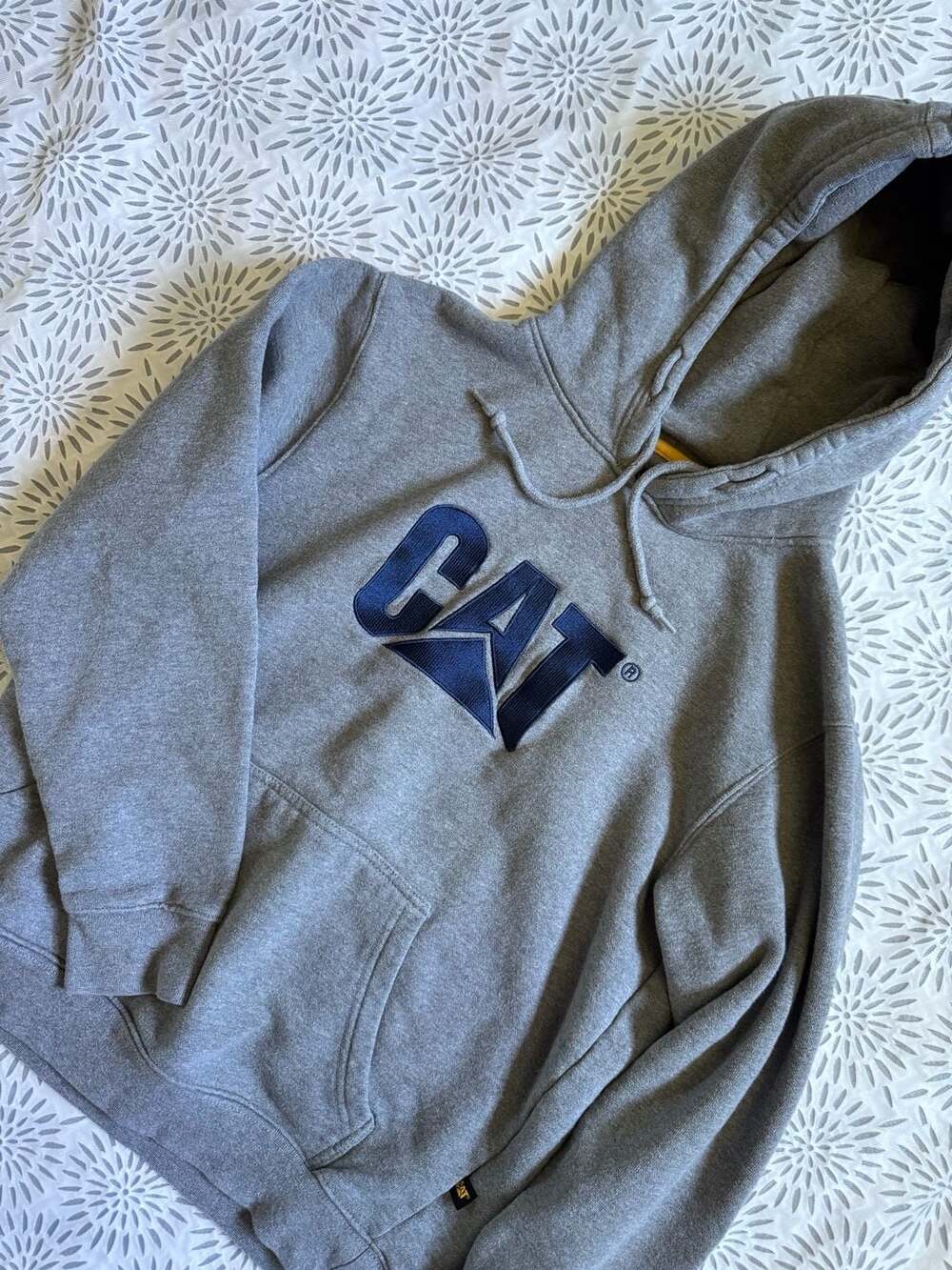 Caterpillar CAT Embroidered Logo Gray Pullover Hoodie Sweatshirt